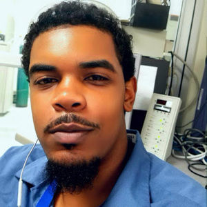 Meet your Posher, Kyle